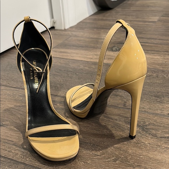 COPY - Saint Laurent Cream Heels Elegant Stiletto Sandals - Picture 1 of 1